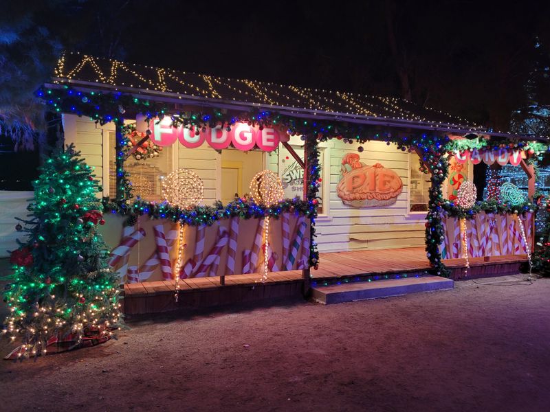 Schnepf Farms Christmas at the Farm (Queen Creek)