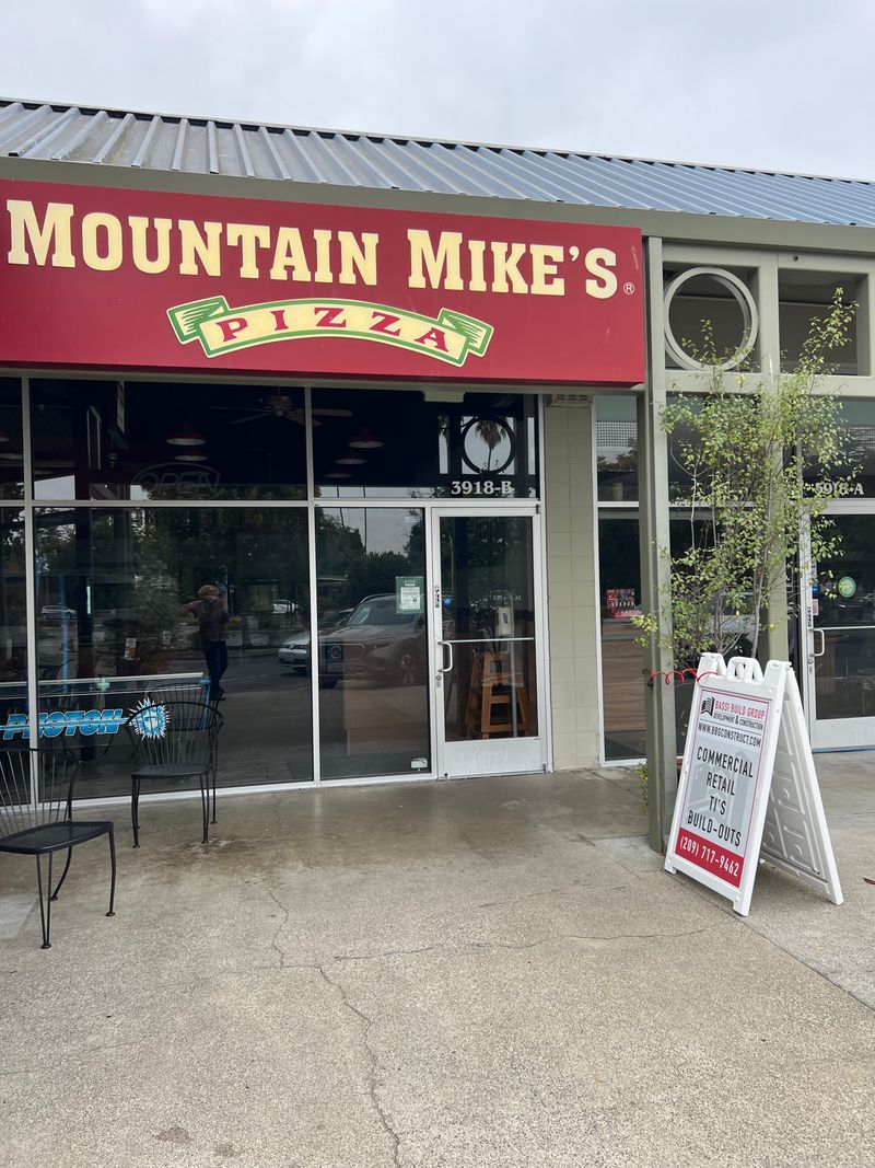 Mountain Mike’s Pizza — Palo Alto (original 1978 location)