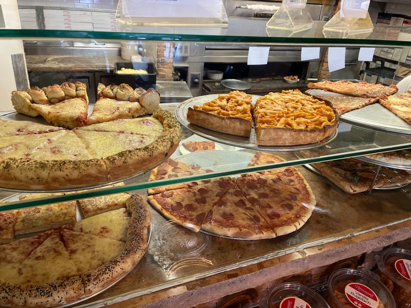 LaBella Pizzeria and Restaurant