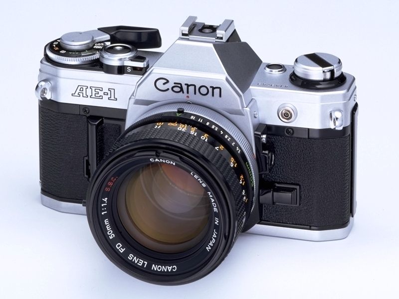 Canon AE-1 (1976)