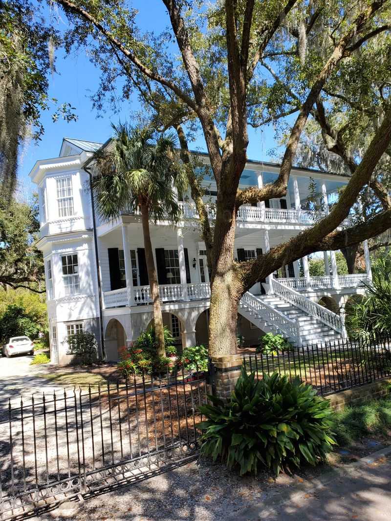 Beaufort’s Film Locations and Hollywood Ties