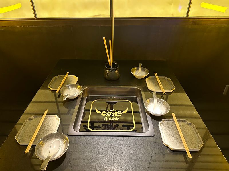 Peak Times, Reservations, and Hours