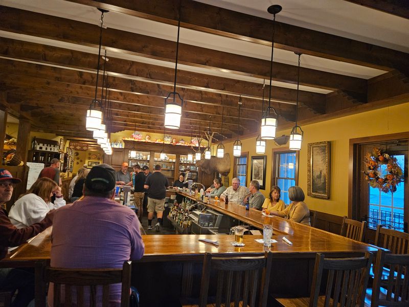 Sit-Down Service With Heart