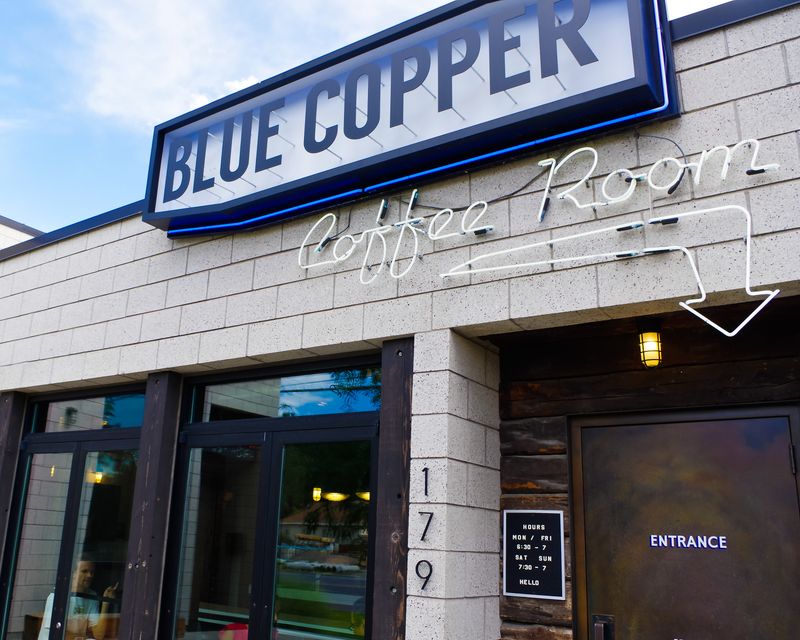 Blue Copper Coffee Room - Central 9th