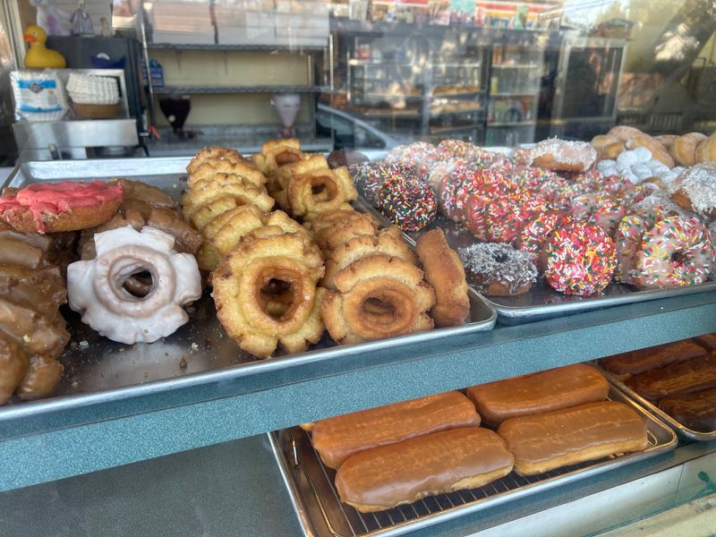 Cruller With a Twist