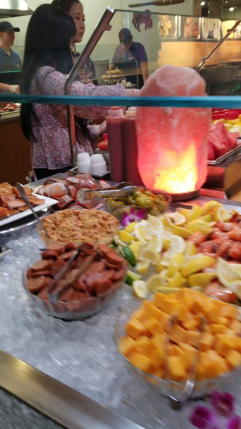 Sushi and Specialty Rolls