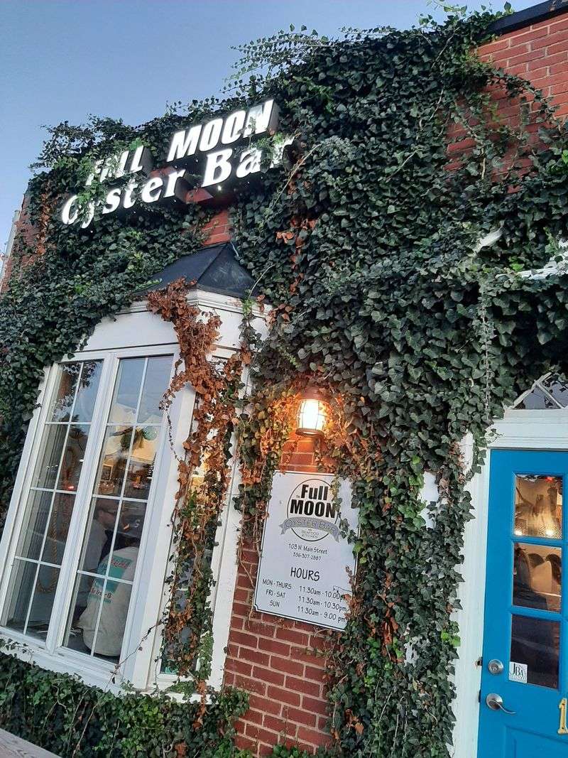 Oyster Stew (The Cold-Weather Move)