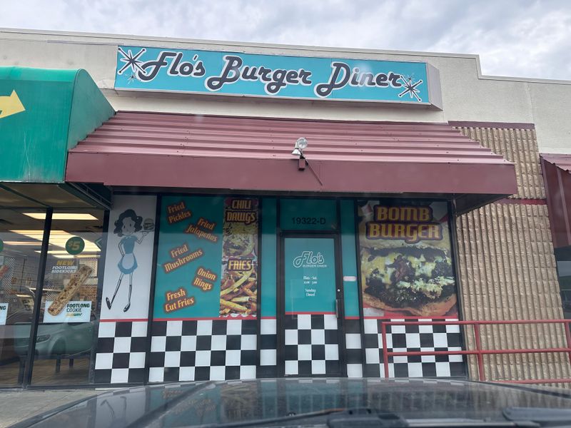 Flo’s Burger Diner - Catoosa, OK