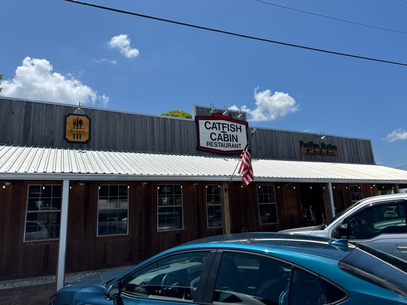 Catfish Cabin – Boyle