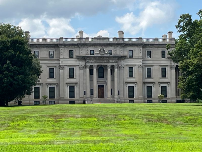 Vanderbilt Mansion — New York