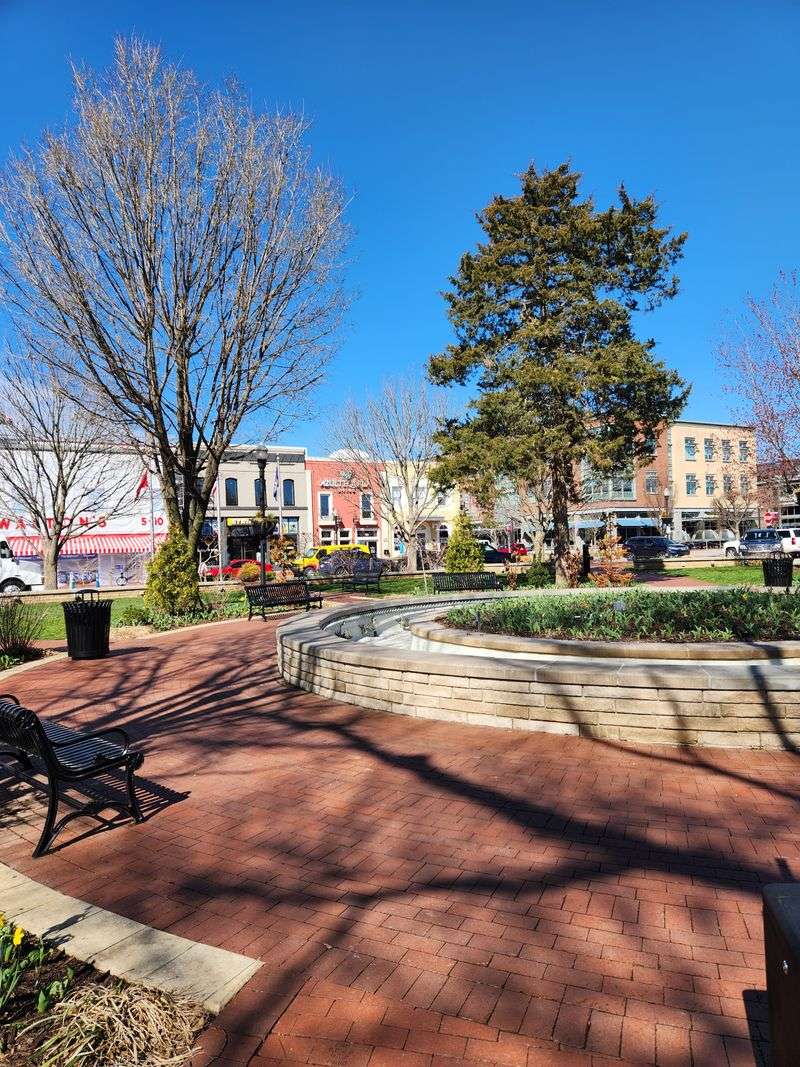 Bentonville, Arkansas — Bentonville Town Square