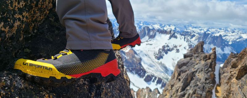 La Sportiva Aequilibrium ST GTX