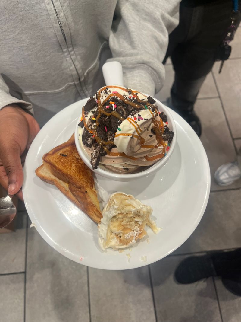 Dessert Bar Dreamland