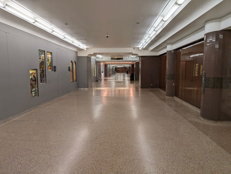 Chicago Freight Tunnel System & Pedway (IL): Chicago Freight Tunnels / Chicago Pedway