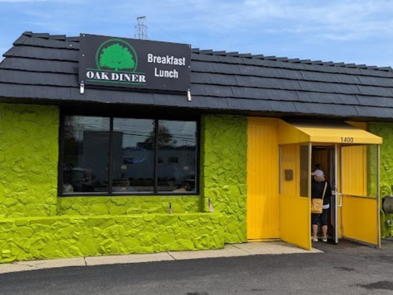 Oak Diner - Royal Oak, MI