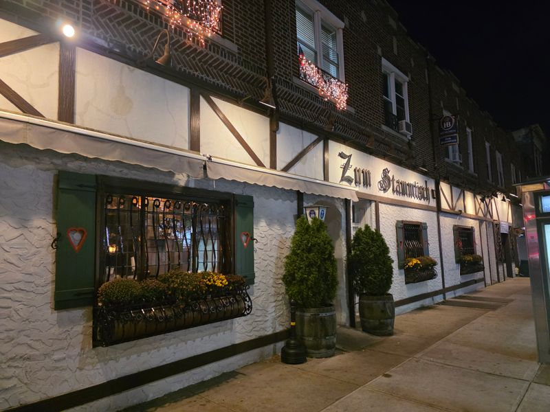 Local Favorite in Glendale