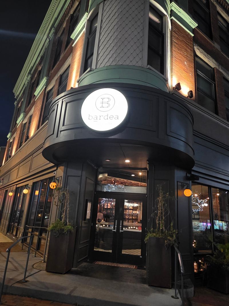 When To Go: Hours And Flow