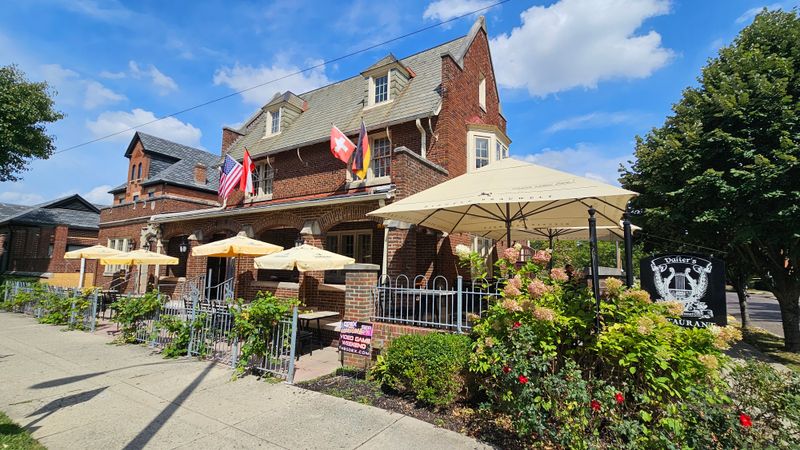 Location and Hours Made Easy