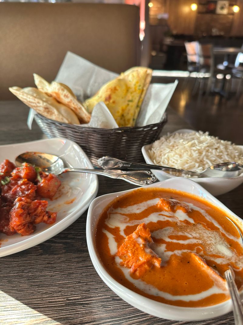 Lunch Specials Worth Planning Around