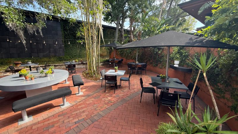 Martini's Organic Restaurant (South Daytona)