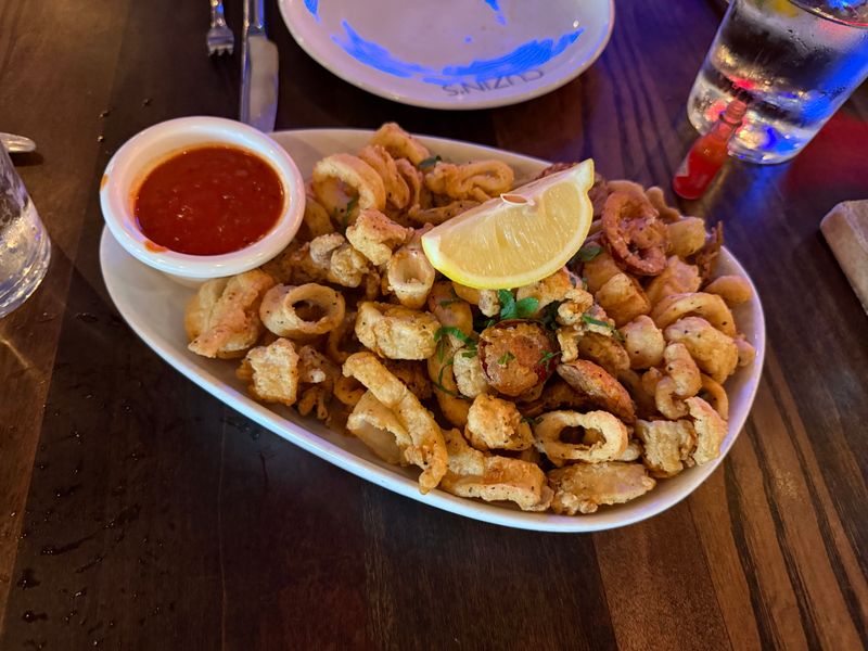 Fried Calamari That Stays Crispy