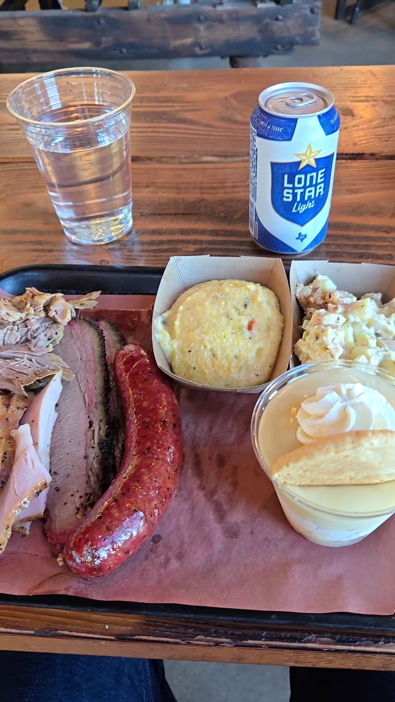 Evie Mae's BBQ – Wolfforth, TX
