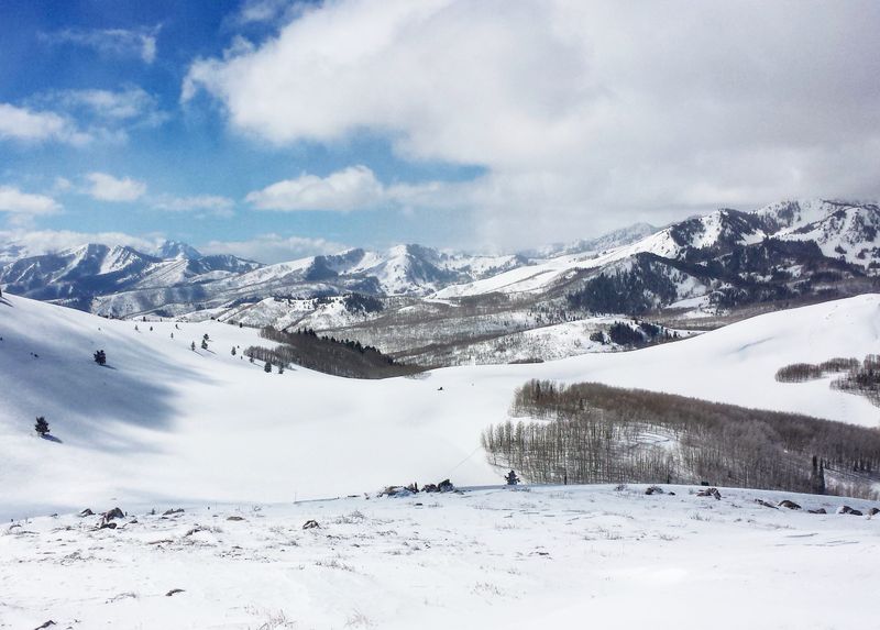 Terrain & Resort Infrastructure That Amplify Powder Potential