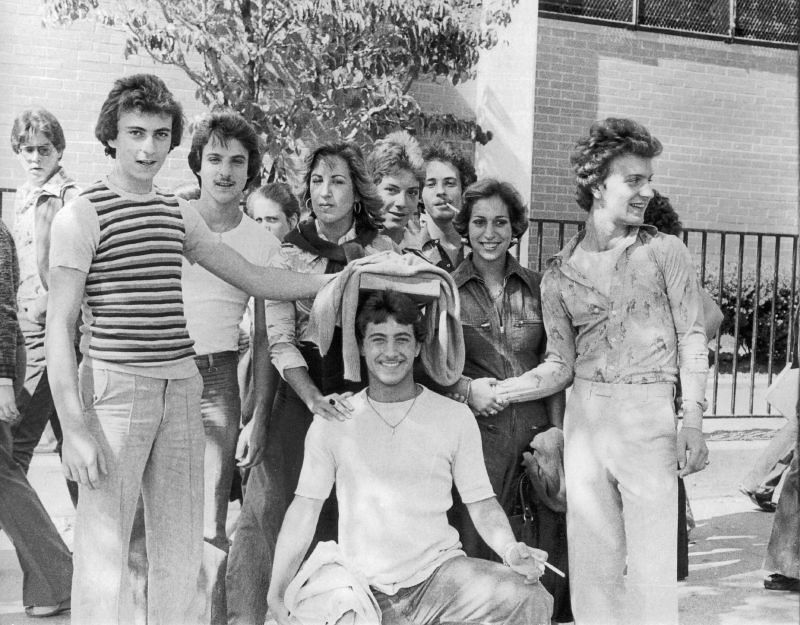 Kneeling on Hard Surfaces