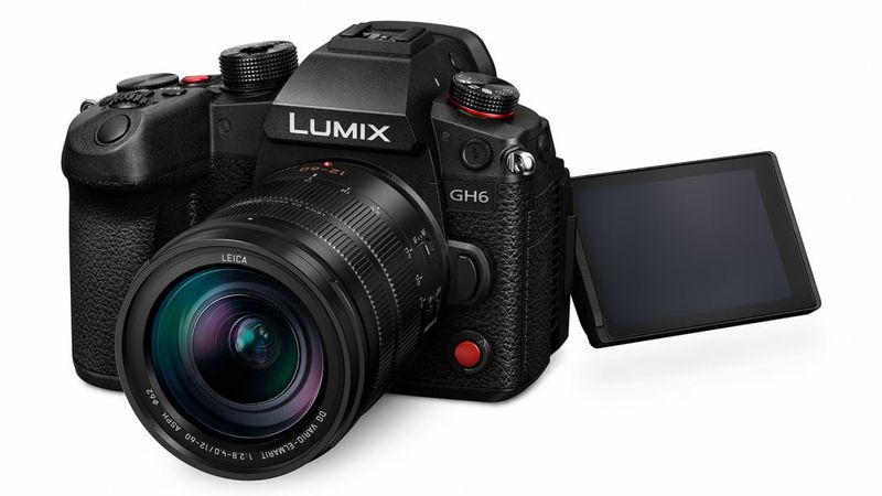 Panasonic GH6 – Still a quiet favorite for video professionals who want full control