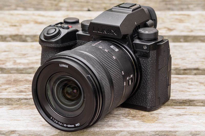 Panasonic Lumix S5 IIX