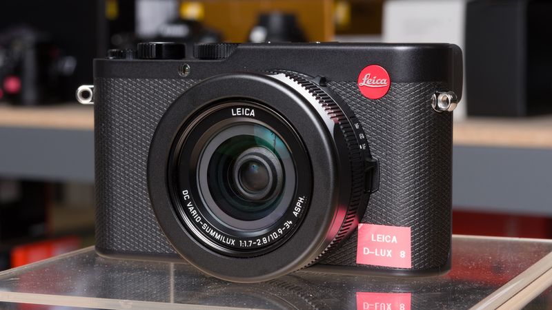Leica D-Lux 8: premium compact with multi-aspect sensor