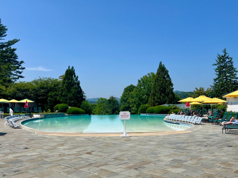 Golf Legends and Outdoor Play