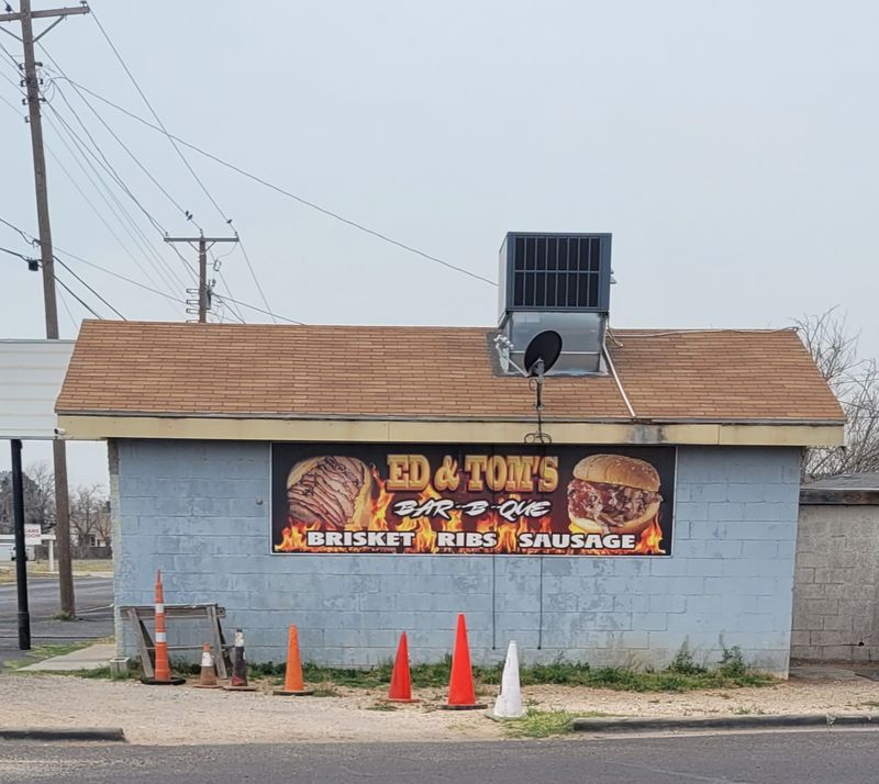Ed & Toms Bar-B-Que – Odessa, TX