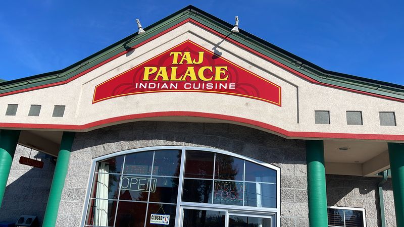 Taj Palace Indian Cuisine – Bend