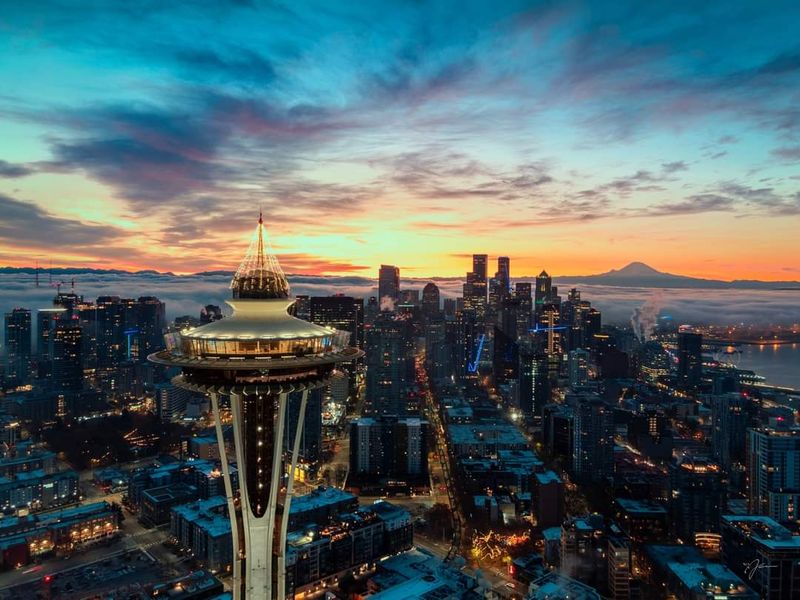 Seattle, Washington - A Modern City With a Very Photogenic Edge