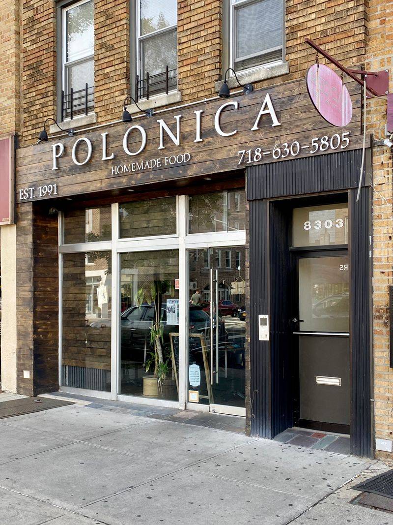 Warm Apple Cake Szarlotka