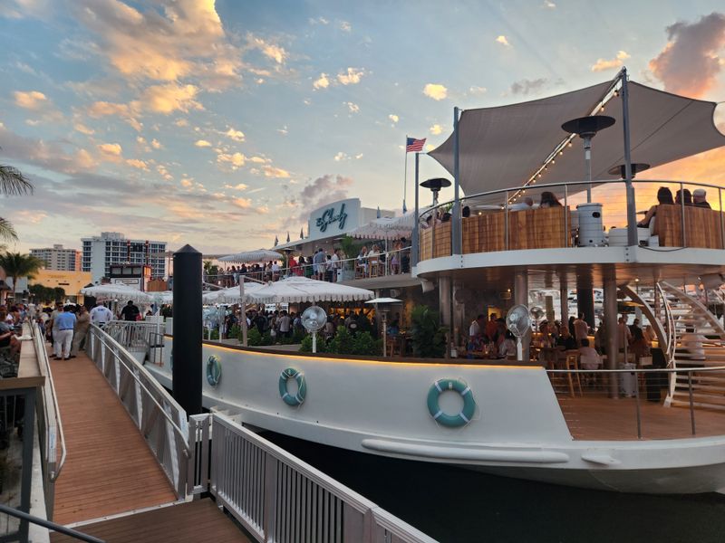 Harbor Village Marina