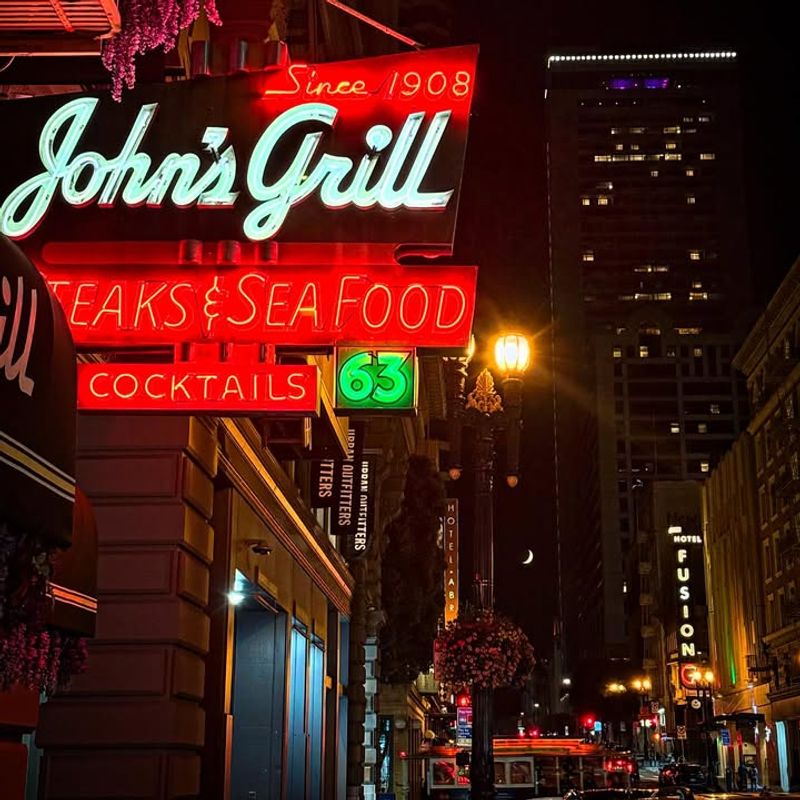 John’s Grill