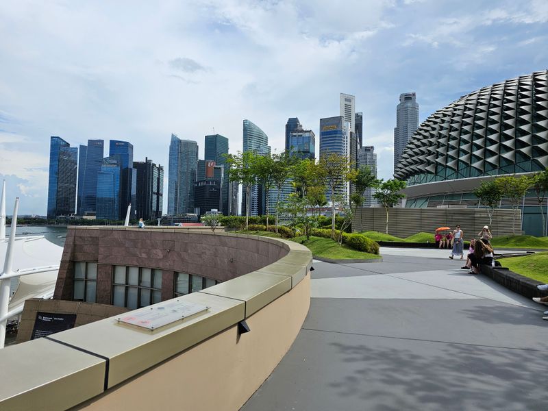 Singapore: A Rooftop Garden Above a Performance Venue (Esplanade Roof Terrace)