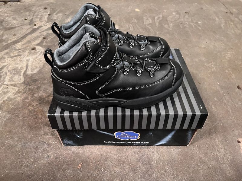 Dr. Comfort Ranger Men's Diabetic Hiking & Work Boots