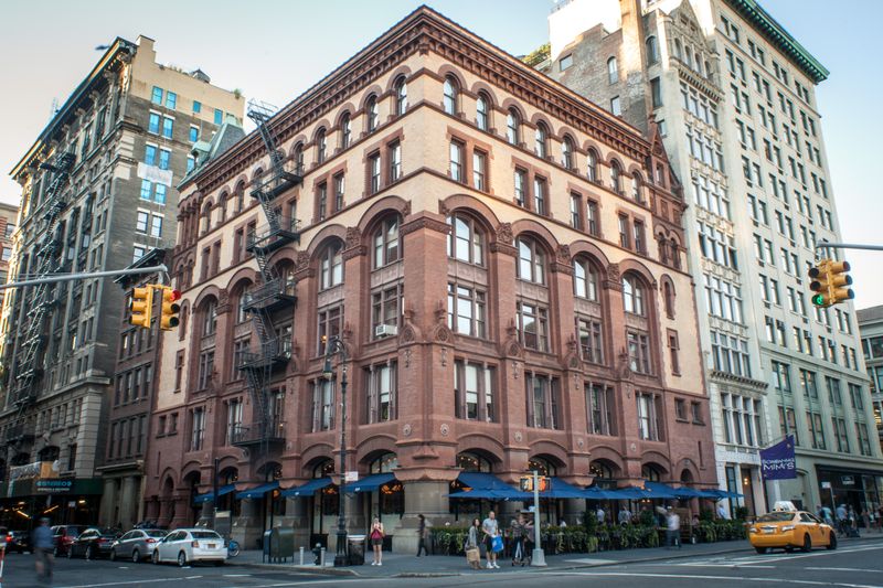 Lafayette Grand Café & Bakery