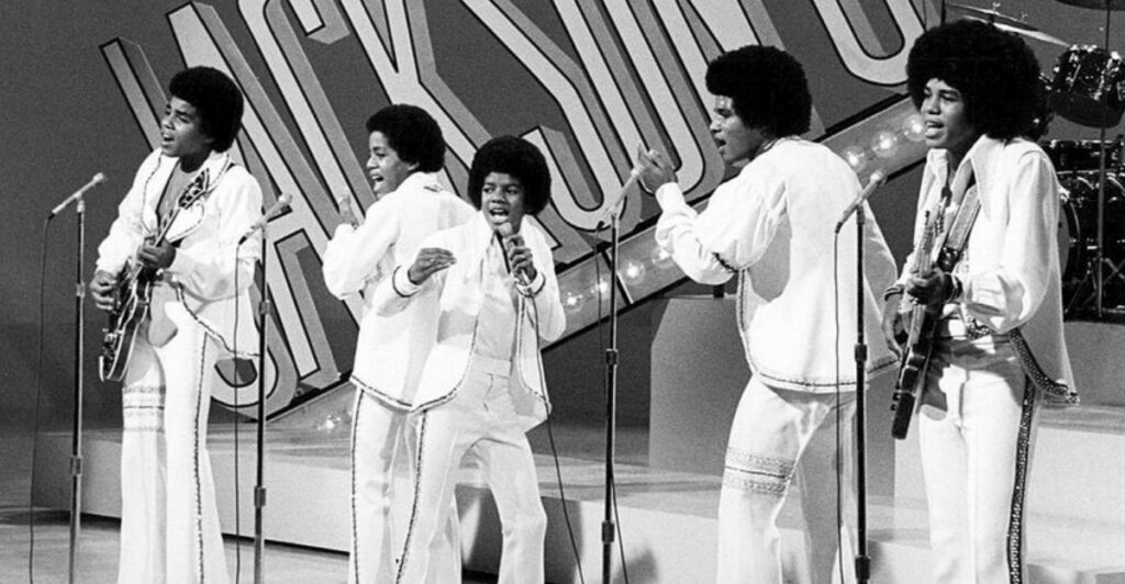 The 16 Christmas Singles That Captured the Spirit of the ’70s