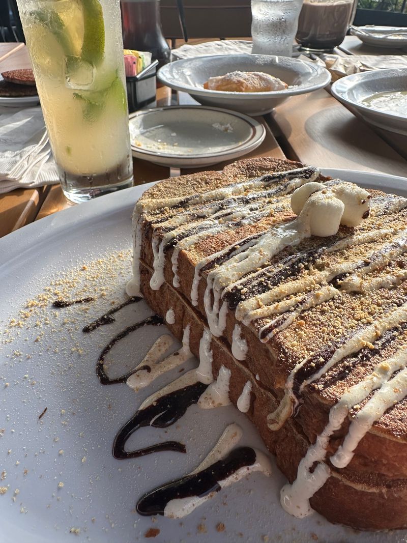 Their French Toast Is the Stuff of Breakfast Legends