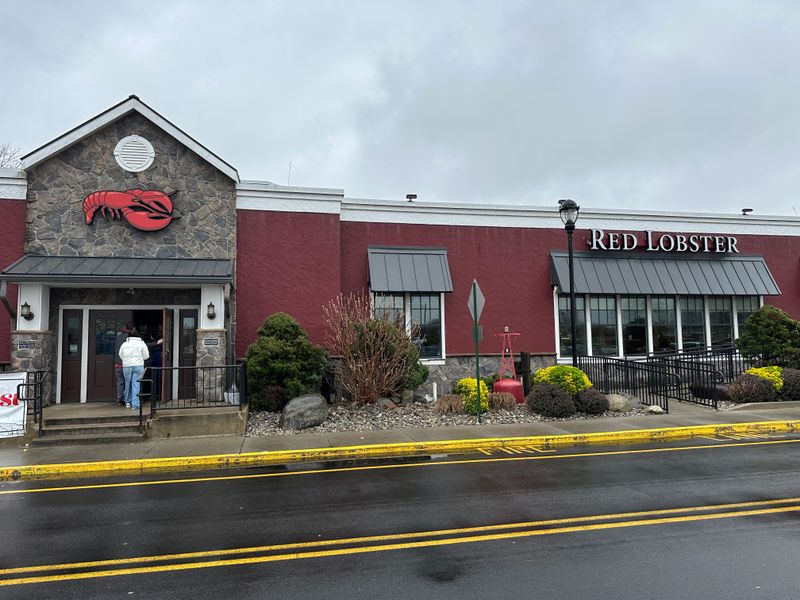 Red Lobster: Lobster Bisque From a Seafood Icon