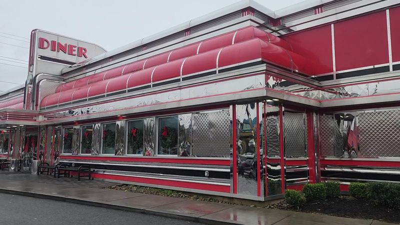 Sunliner Diner – Pigeon Forge