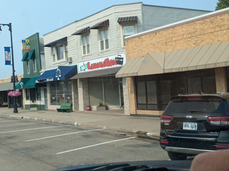 Main St. LunchBox - Miller