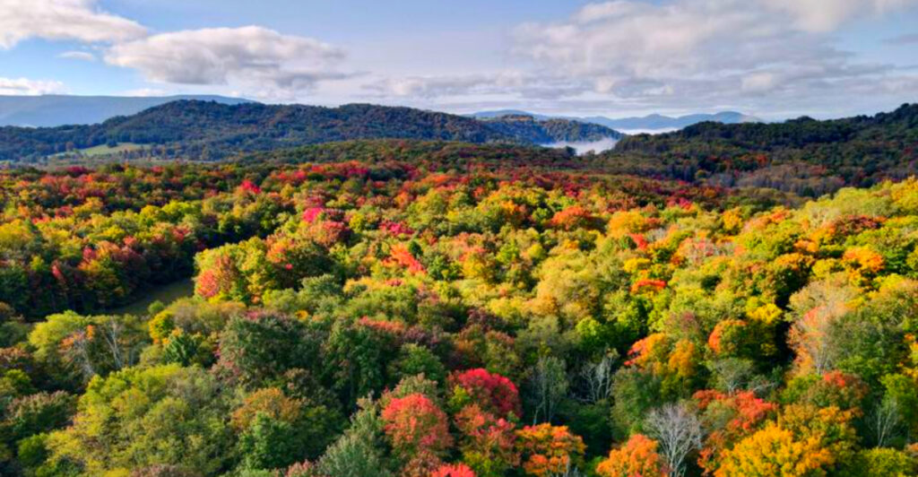 The Hidden U.S. Valley Formed by Ice Ages – And Why Travelers Love It