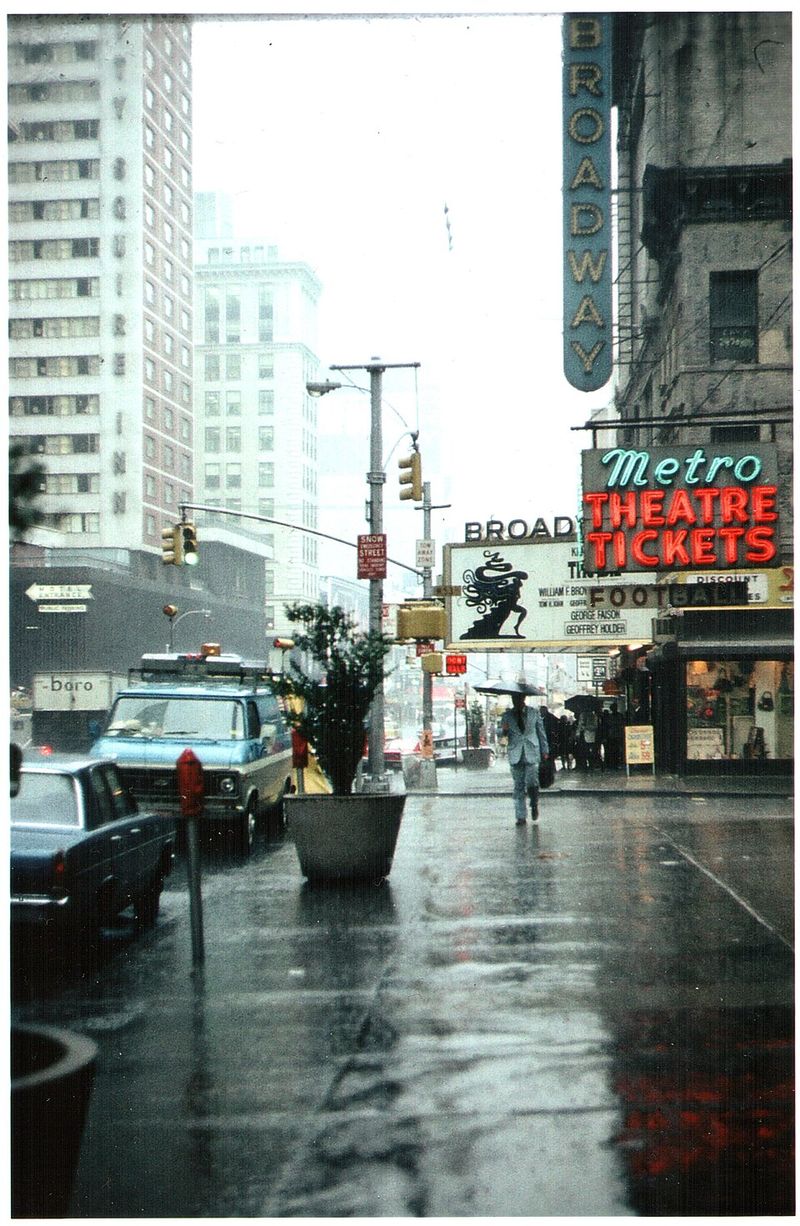 New York's 1977 Blackout Looting Chaos