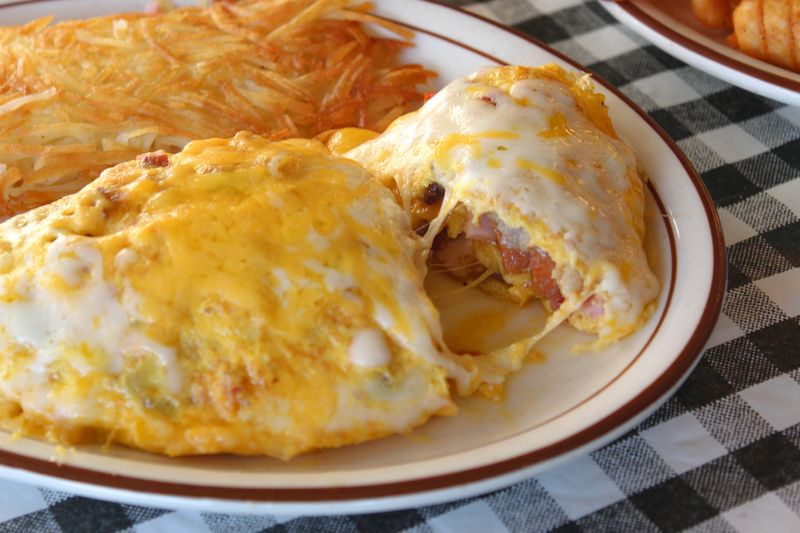 Chili Cheese Omelet Comfort