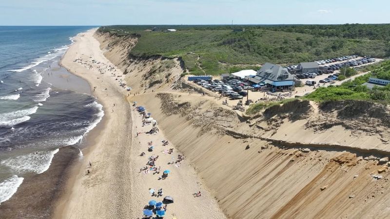 The Beachcomber – Wellfleet (Cahoon Hollow Beach)
